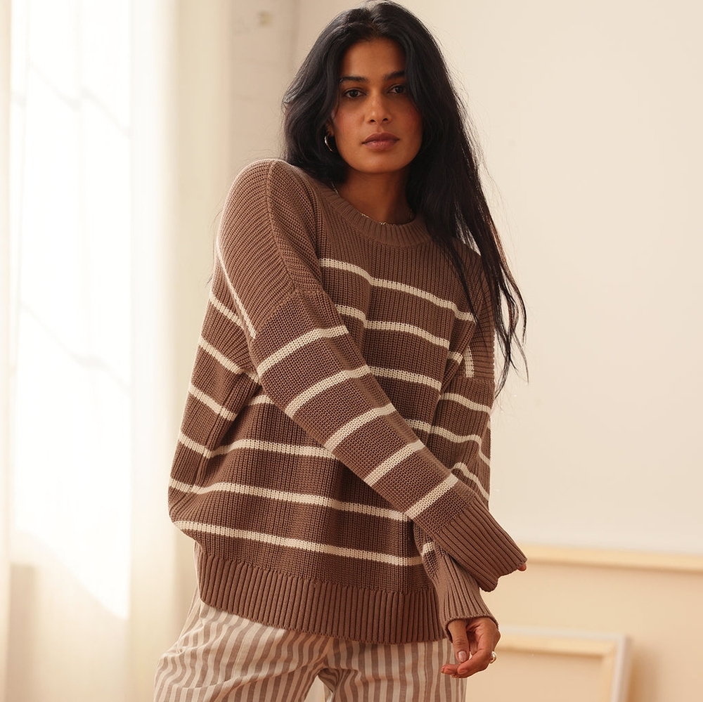Tradlands Sweater